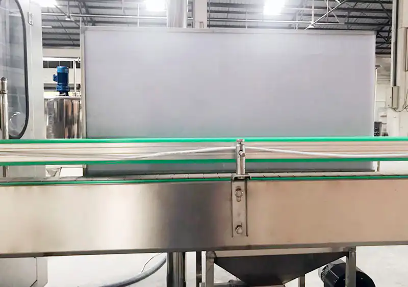 2000 to 3000BPH Automatic Bottled Water Rinsing Filling Capping 3 in 1 Machi